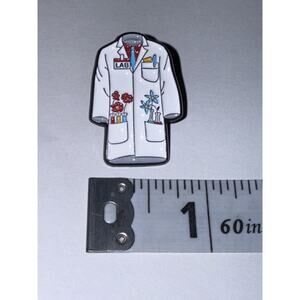 White Lab Coat With Flowers Pin Brooch